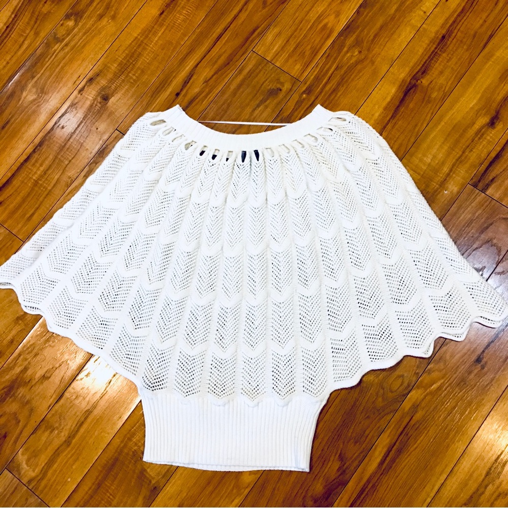 crochet knit sweater ivory batwing sleeve cape poncho style Michelle Nic…